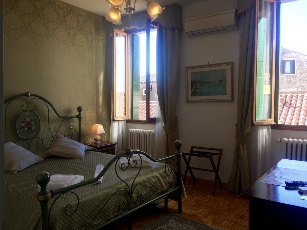 Residenza Rialto Hotel Venice Exterior photo
